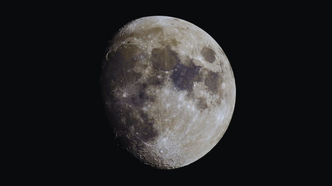 NASA planifikon të ndërtojë një reaktor bërthamor në Hënë, por sfidat janë të mëdha
