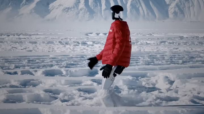 Roboti kinez humanoid bën më shumë se 130,000 hapa në temperatura deri në -47.4 gradë Celsius