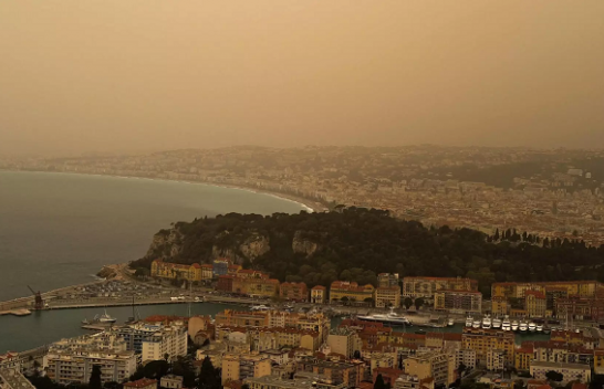 Pluhuri i Saharasë po shkon drejt Evropës – A është faji ndryshimi i klimës?