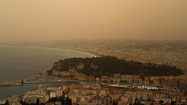 Pluhuri i Saharasë po shkon drejt Evropës – A është faji ndryshimi i klimës?