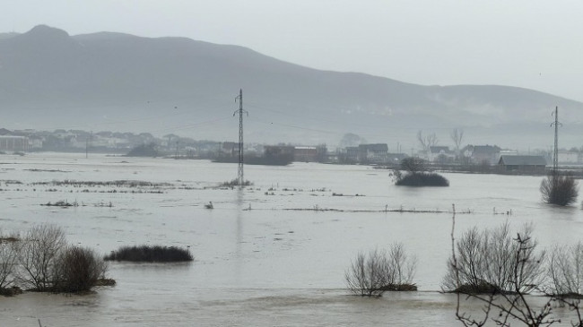 Dëmet nga vërshimet kalojnë 5 milionë euro, AKK kërkon ndërhyrje urgjente të qeverisë