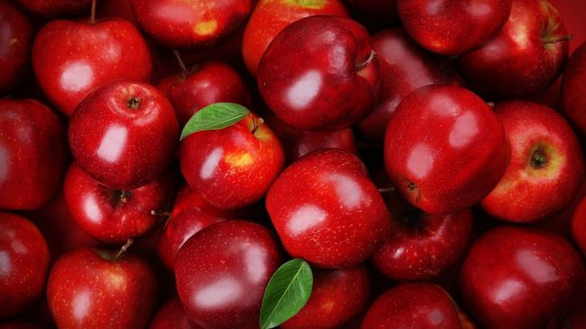 Çfarë po hamë?! Mollët në Evropë me pesticide shumëfishta