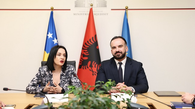 Kosova dhe Shqipëria bashkë për menaxhimin e Lumit Drin
