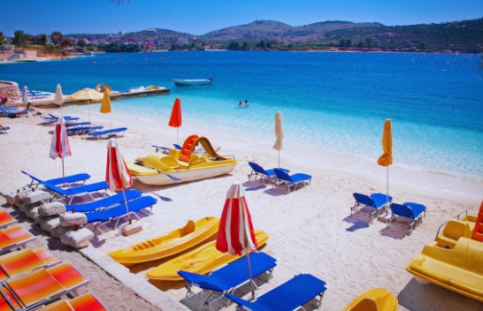 “Mirror”: Shqipëria në krye të destinacioneve më të nxehta dhe më të lira për pushime pranverore
