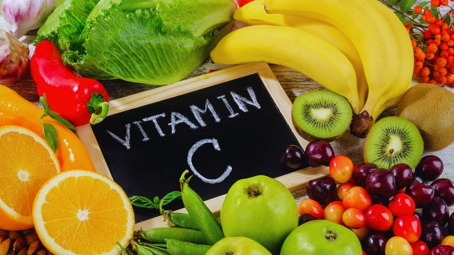Si ndikon mungesa e vitaminës C në shëndetin tonë: Ka një efekt të veçantë në tru
