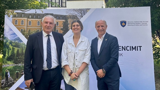 Udhërrëfyesit turistikë me licenca, hap i ri për promovimin profesional të Kosovës