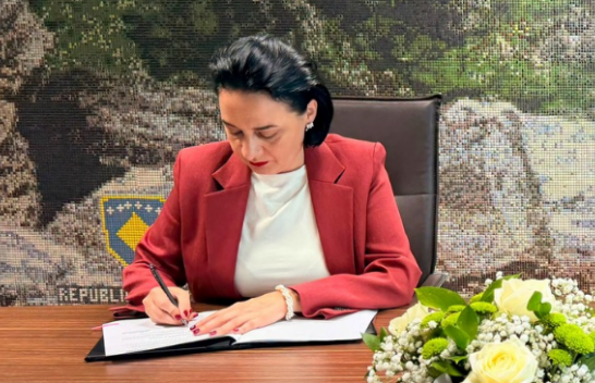Ministrja Pacolli: Mbrojtja e mjedisit bëhet detyrim për çdo organizator të ngjarjeve publike