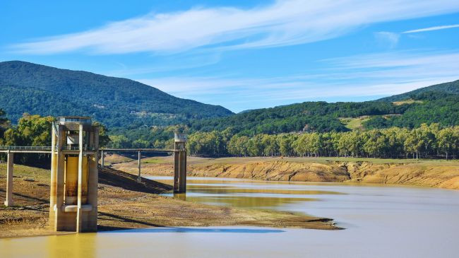 Nuk është vetëm ekologjia: Nivelet e ulëta të lumenjve janë një goditje e madhe edhe për ekonominë