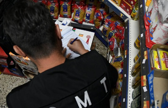 Vazhdojnë kontrollet pranë shkollave, tri gjoba për shitjen e cigareve elektronike